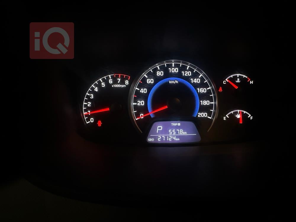 هیوندای i10